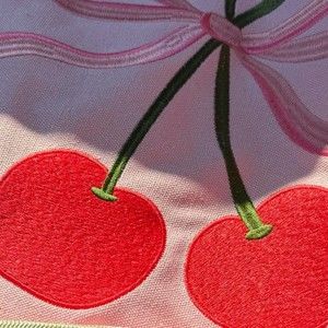 Meet your Posher, Miss